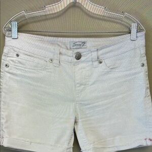 Seven7 Women's White Denim Shorts